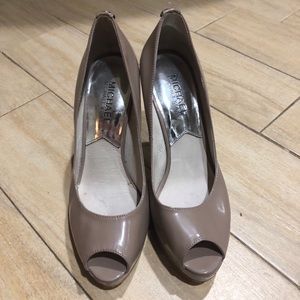 MIchael Kors pumps